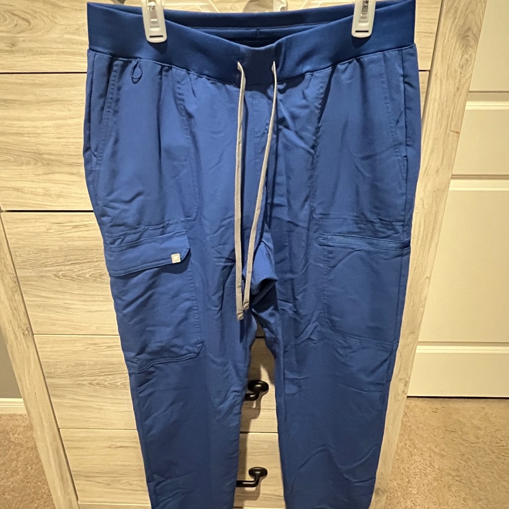 Fabletics Scrub pants size XL mens